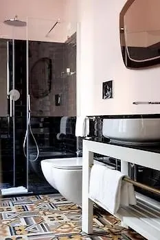 Hotel Parisii Luxury Relais *