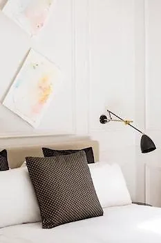 Hotel Parisii Luxury Relais